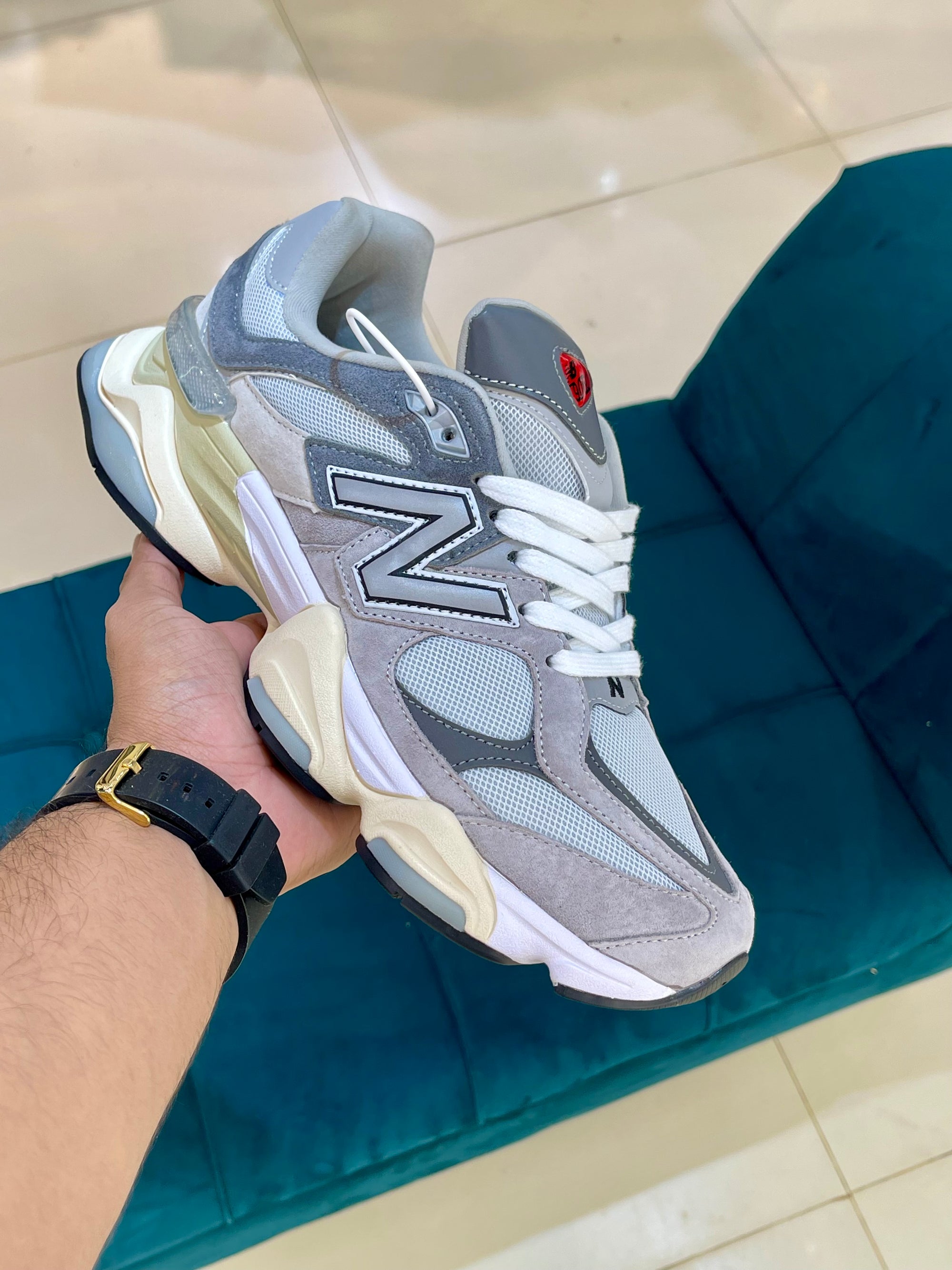 NB 9060 Youth Raincloud Casterlock Suede
