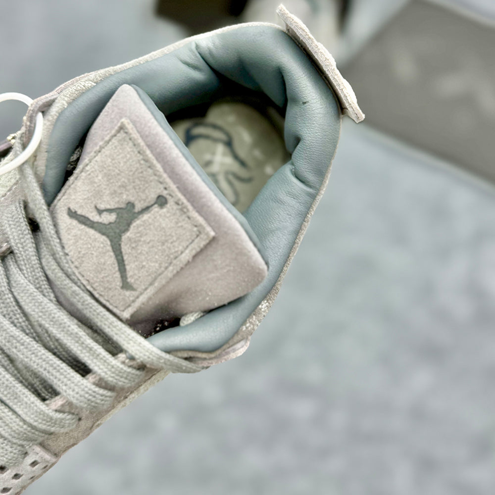 Jordan 4 Kaws Cool Grey