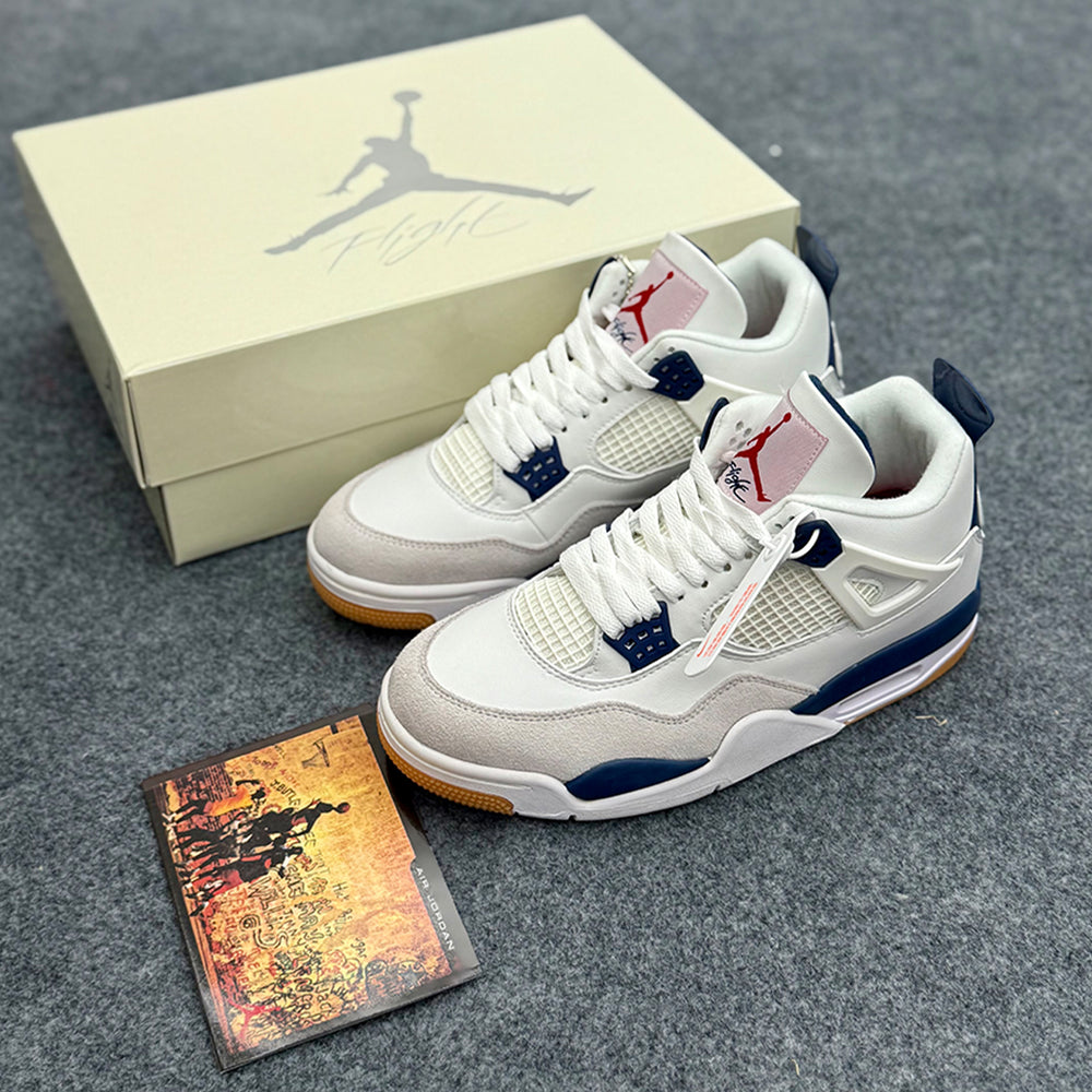 Jordan 4 RetroSB Midnight Navy