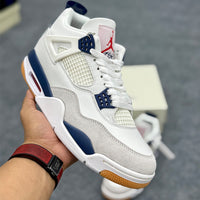 Jordan 4 RetroSB Midnight Navy