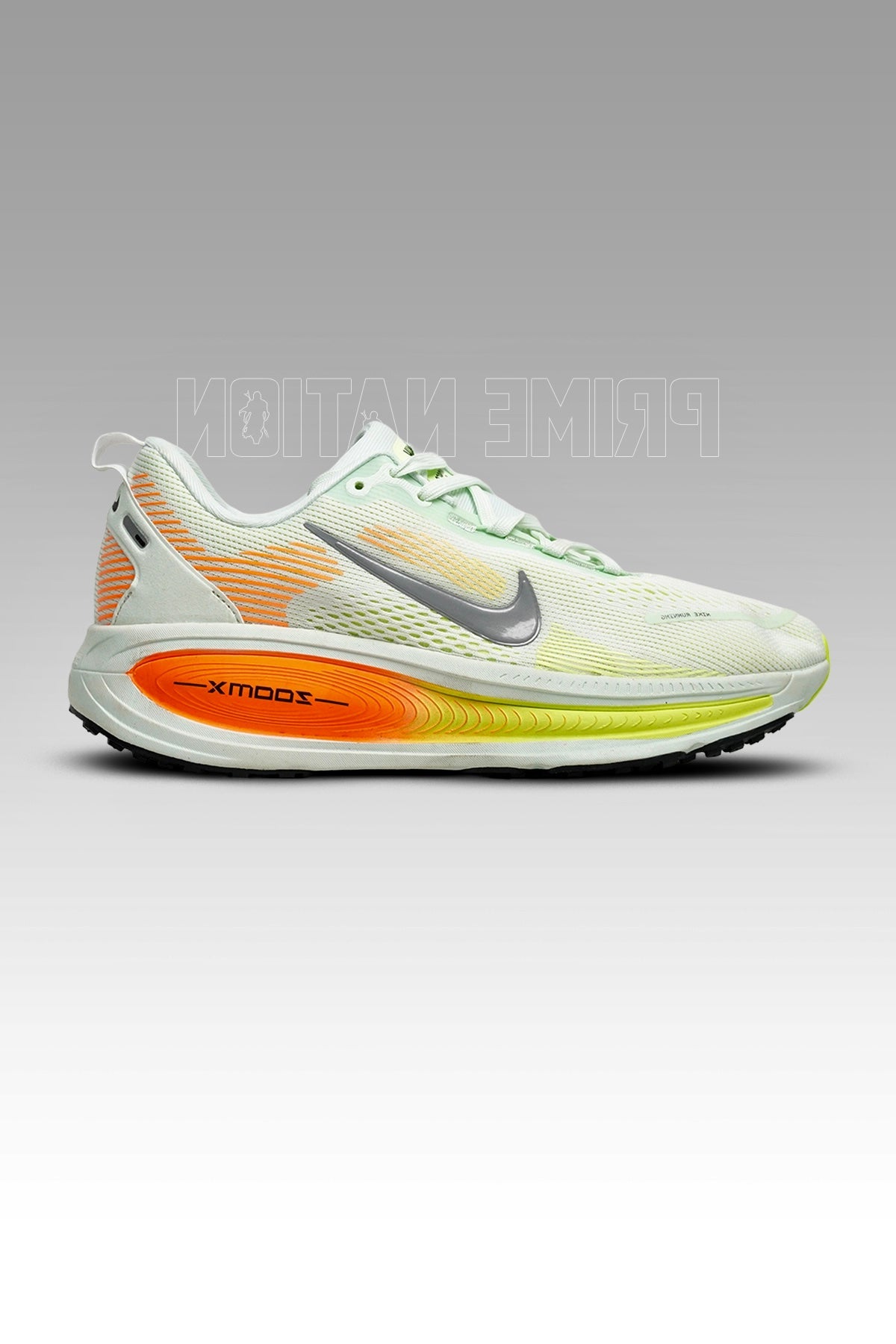 Nike Vomero 18 Barely Green
