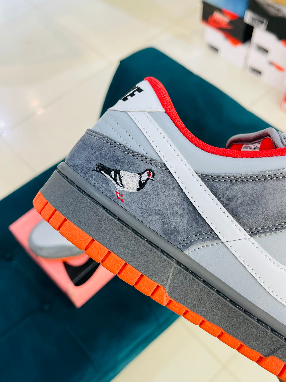 SB Dunk Low Staple NYC Pigeon