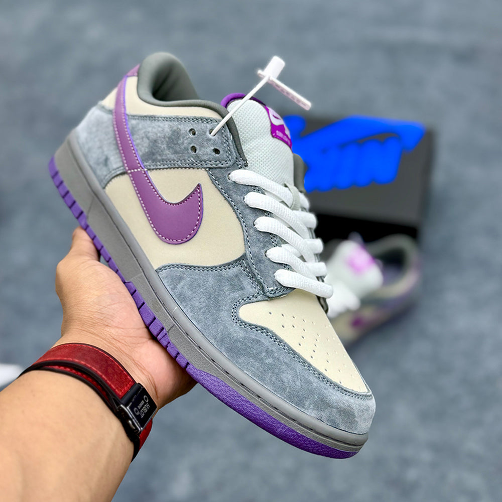 SB Dunk Low Purple Pigeon