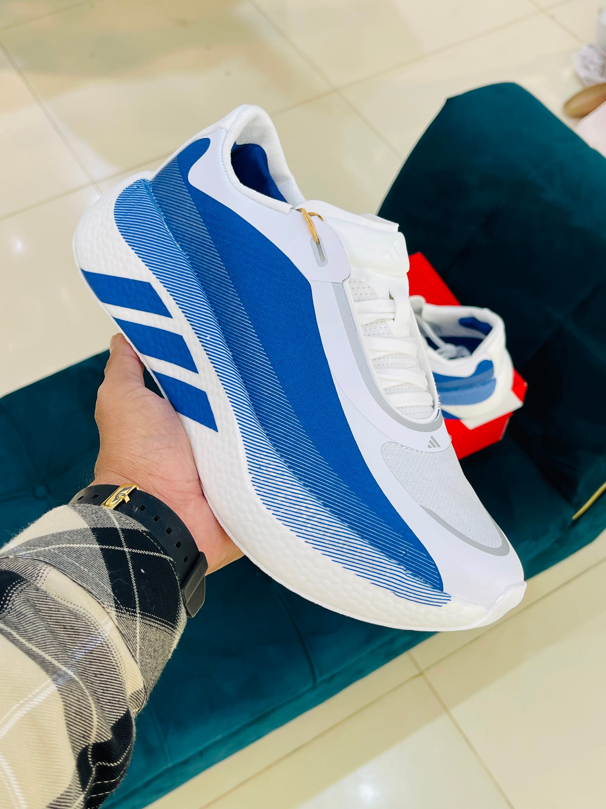 Adidas Hyperboost Edge