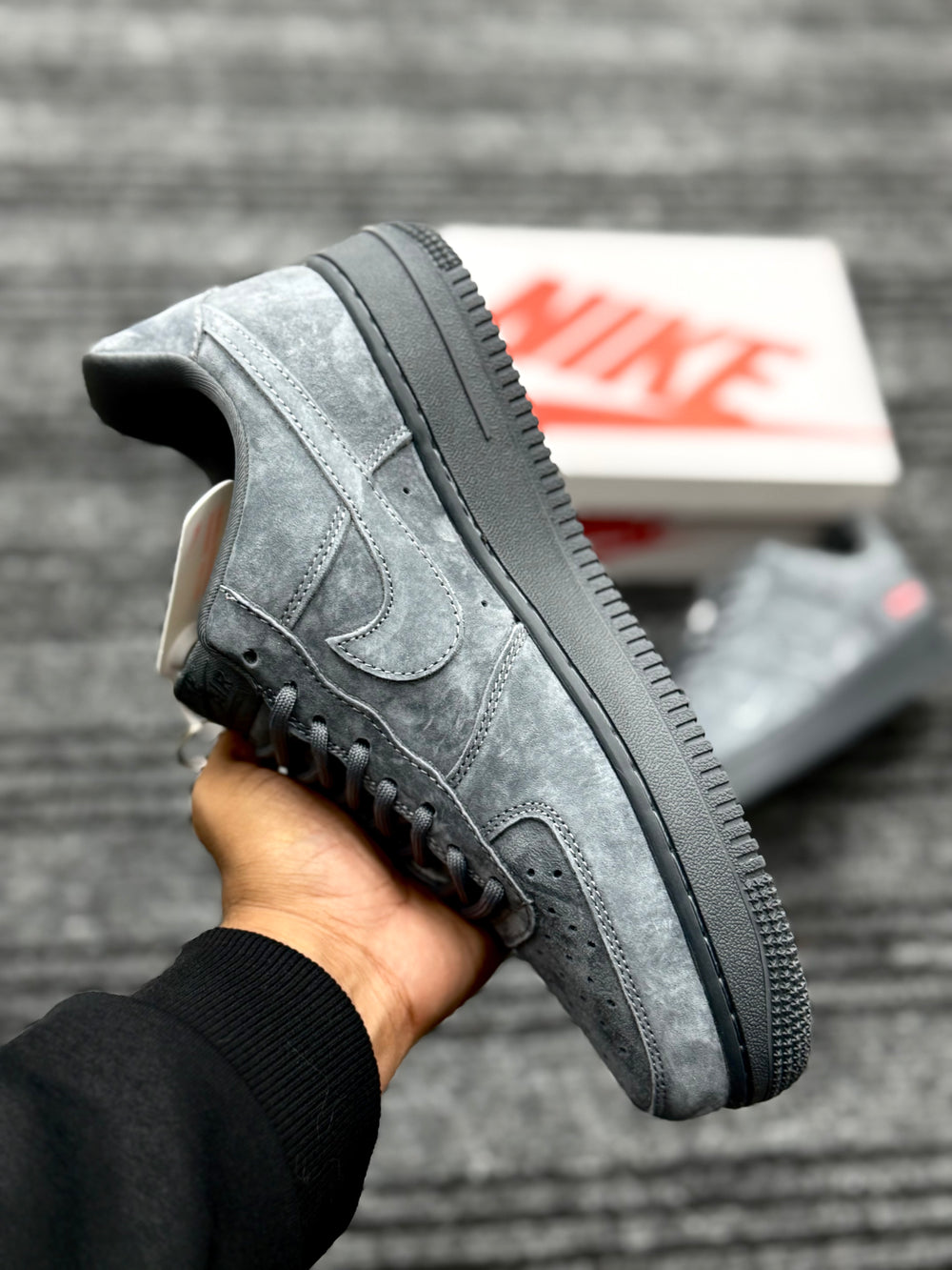 Air Force-1 Supreme Grey ash