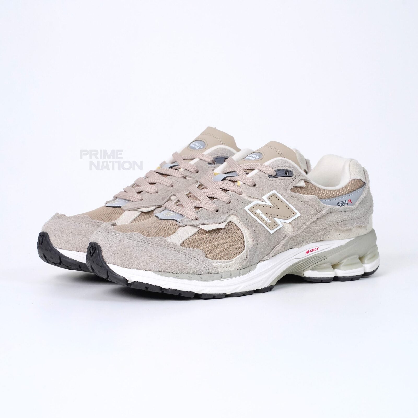 New Balance 2002R Brown