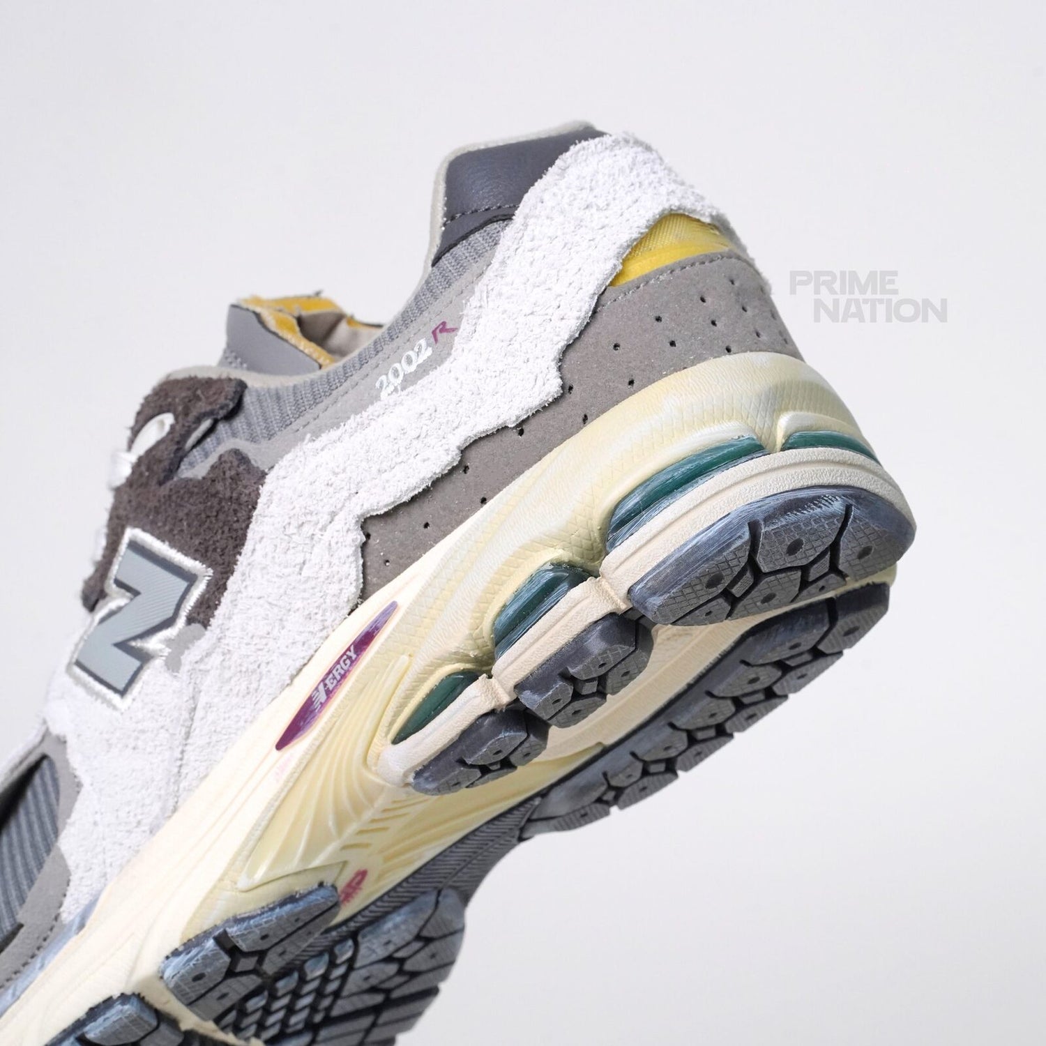 dc7c6249-3f93-456e-a4e0-5f75b32a3a69