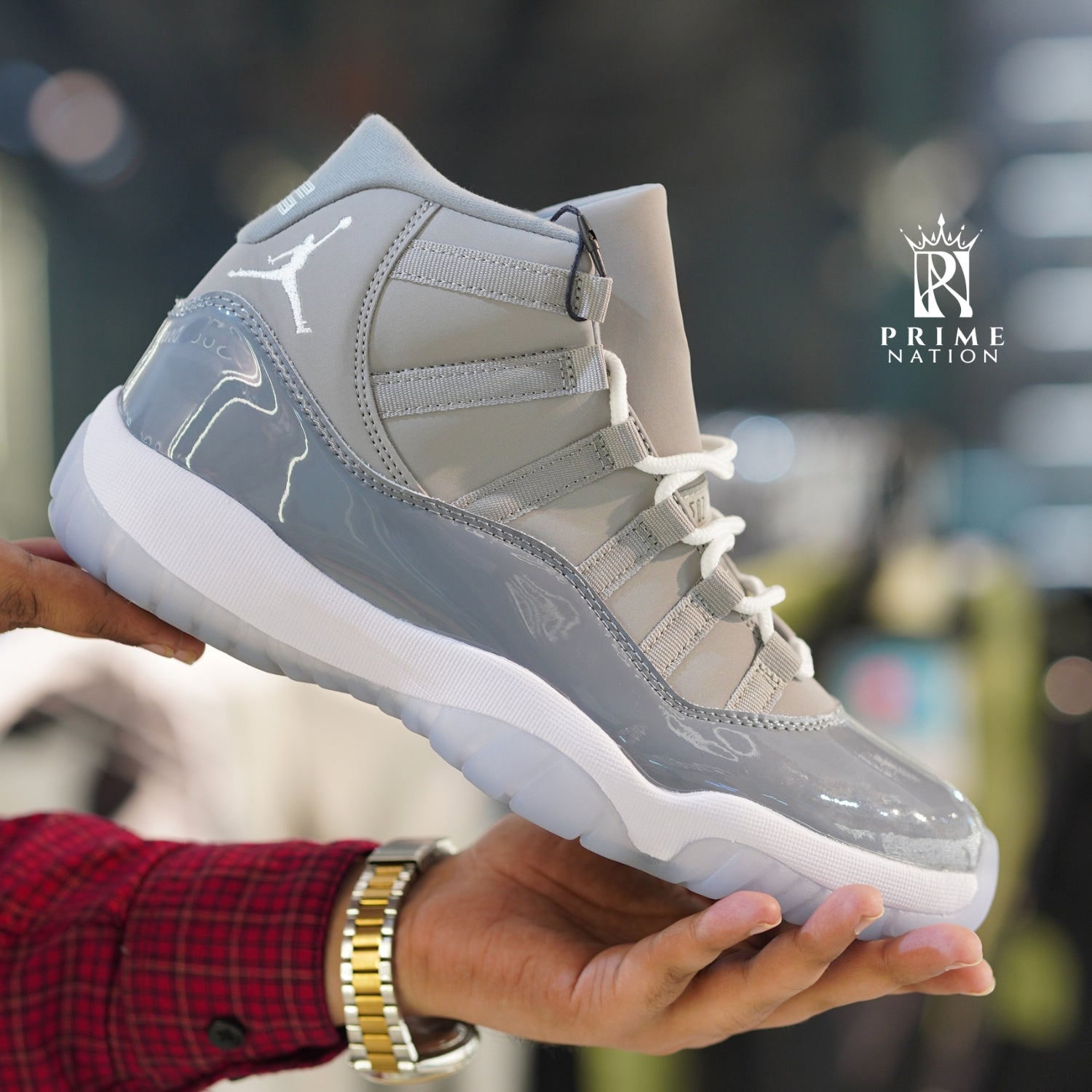 Aj-11 Silver White