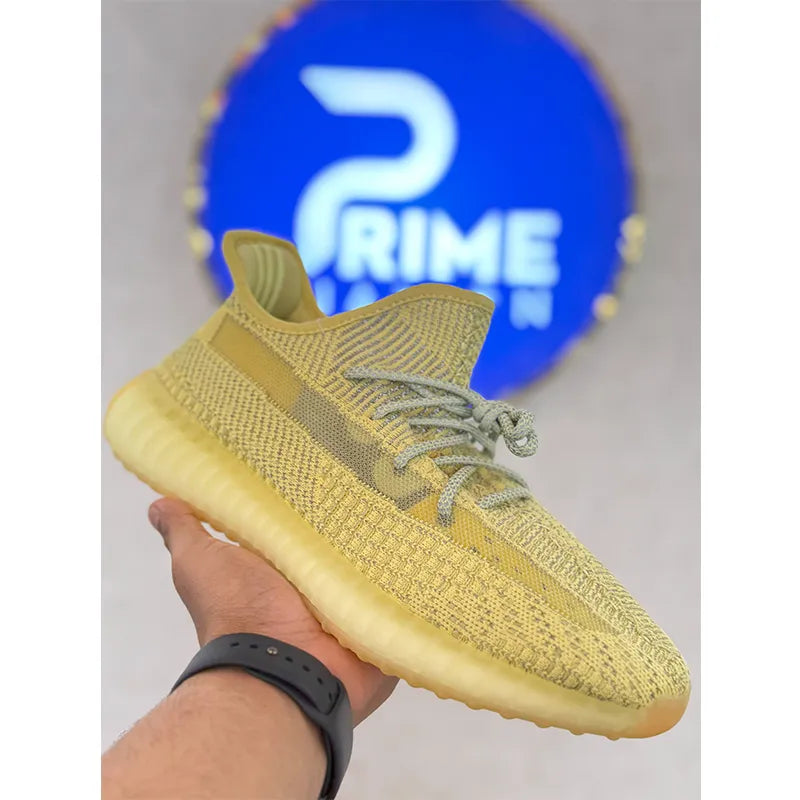 _0003_Yeezy 350 V2 Antlia 1_1