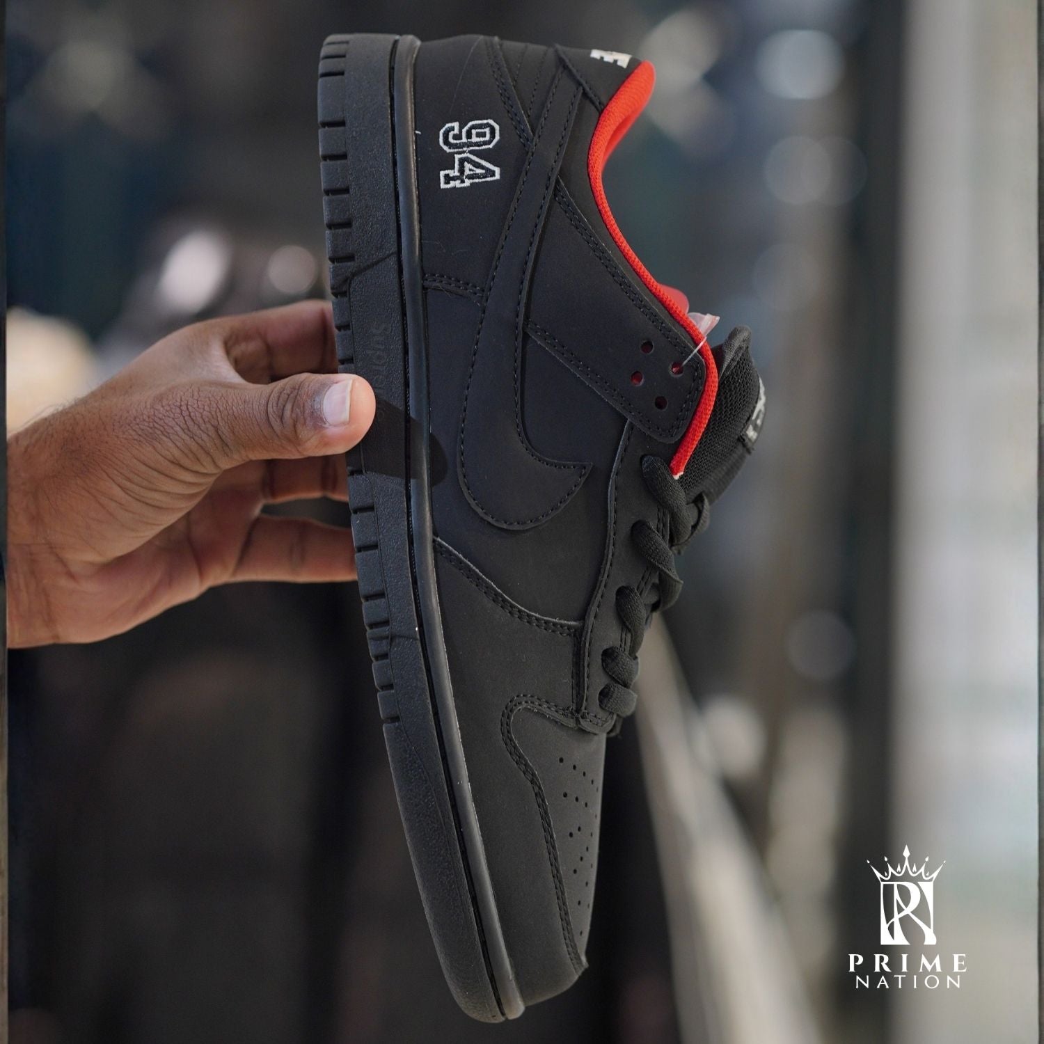 SB Dunk Supreme Black