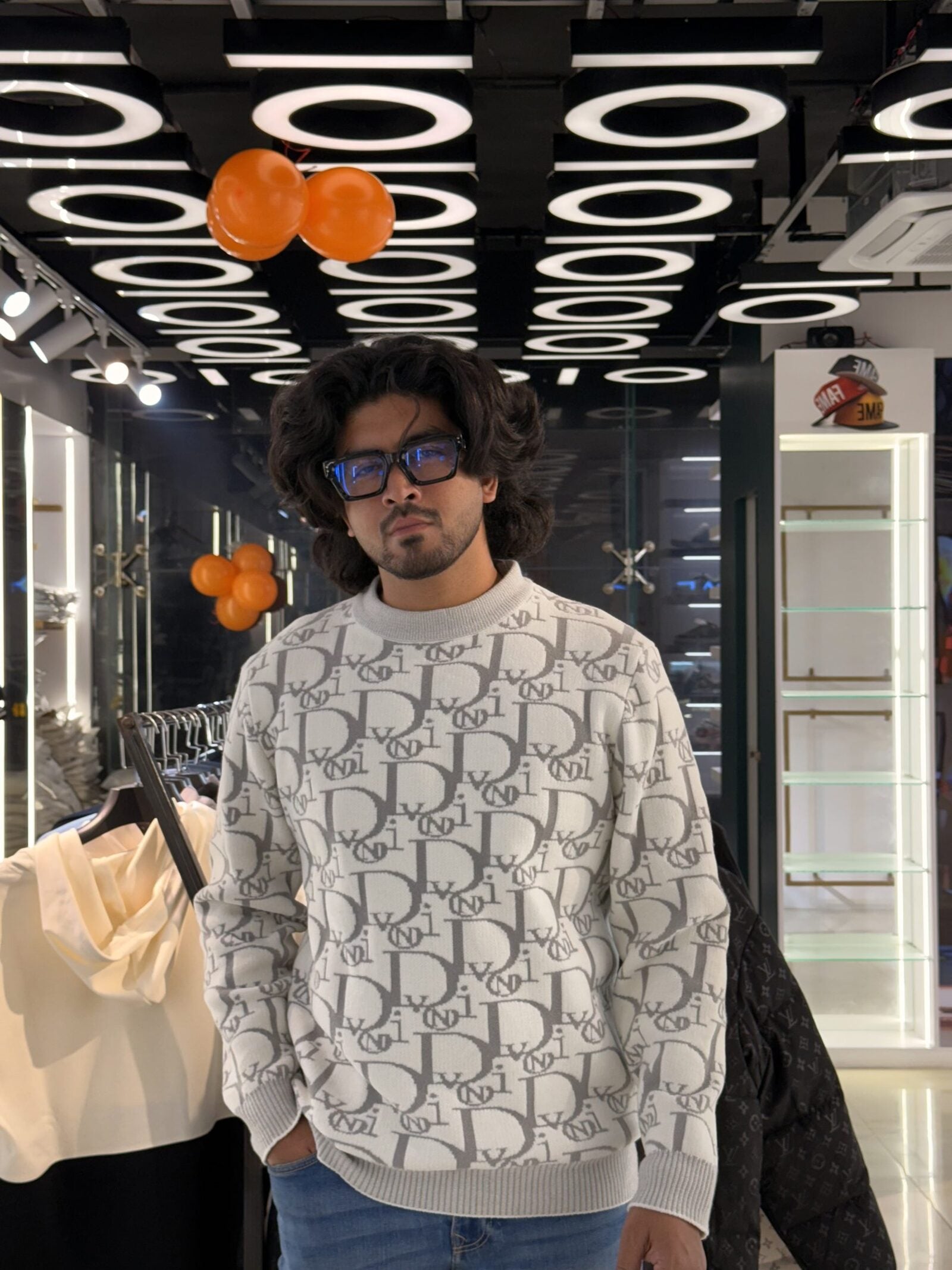 White dior Sweatshirt 852