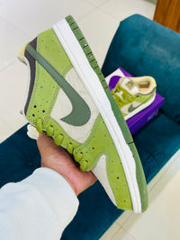 SB Dunk Yuto Horigome Matcha