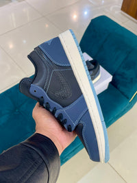 Jordan 1 low Black Dark Obsidian