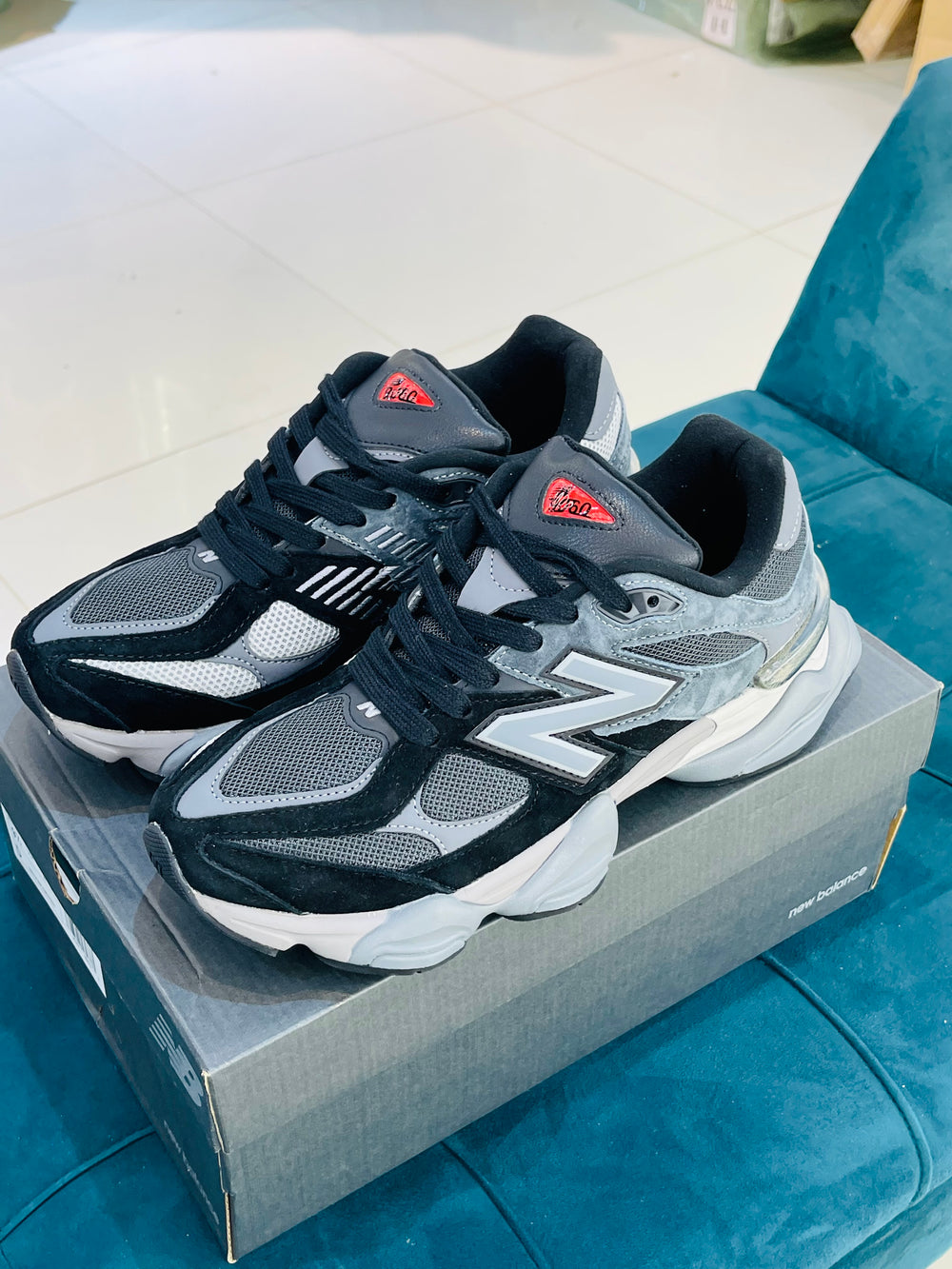 NB 9060 Black Castlerock Grey Accents