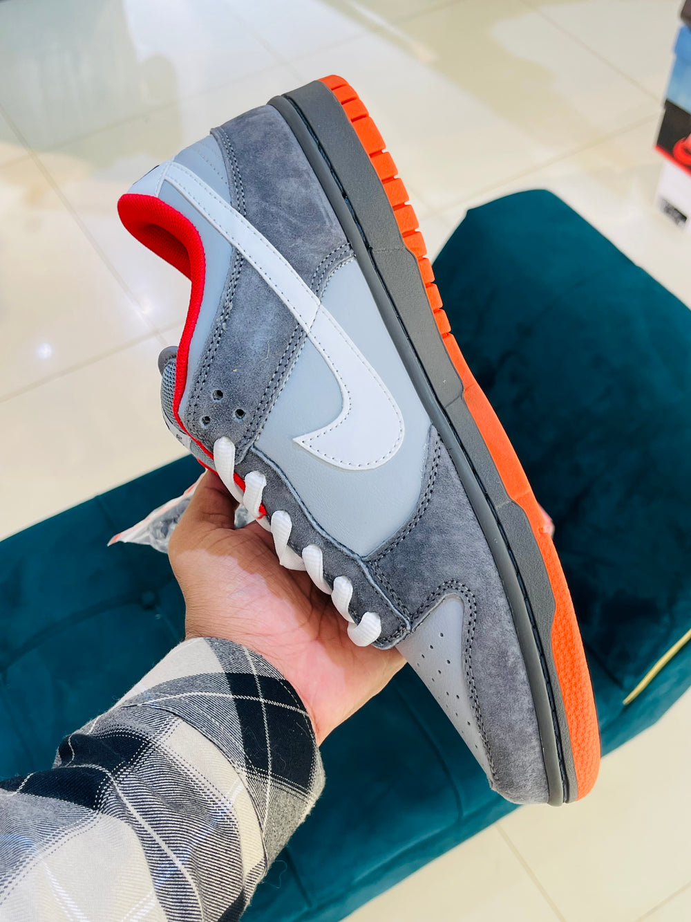 SB Dunk Low Staple NYC Pigeon