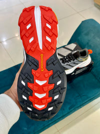 Terrex Trailmaker grey and olive