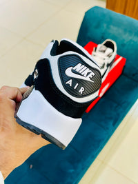 Air Max 90 Panda