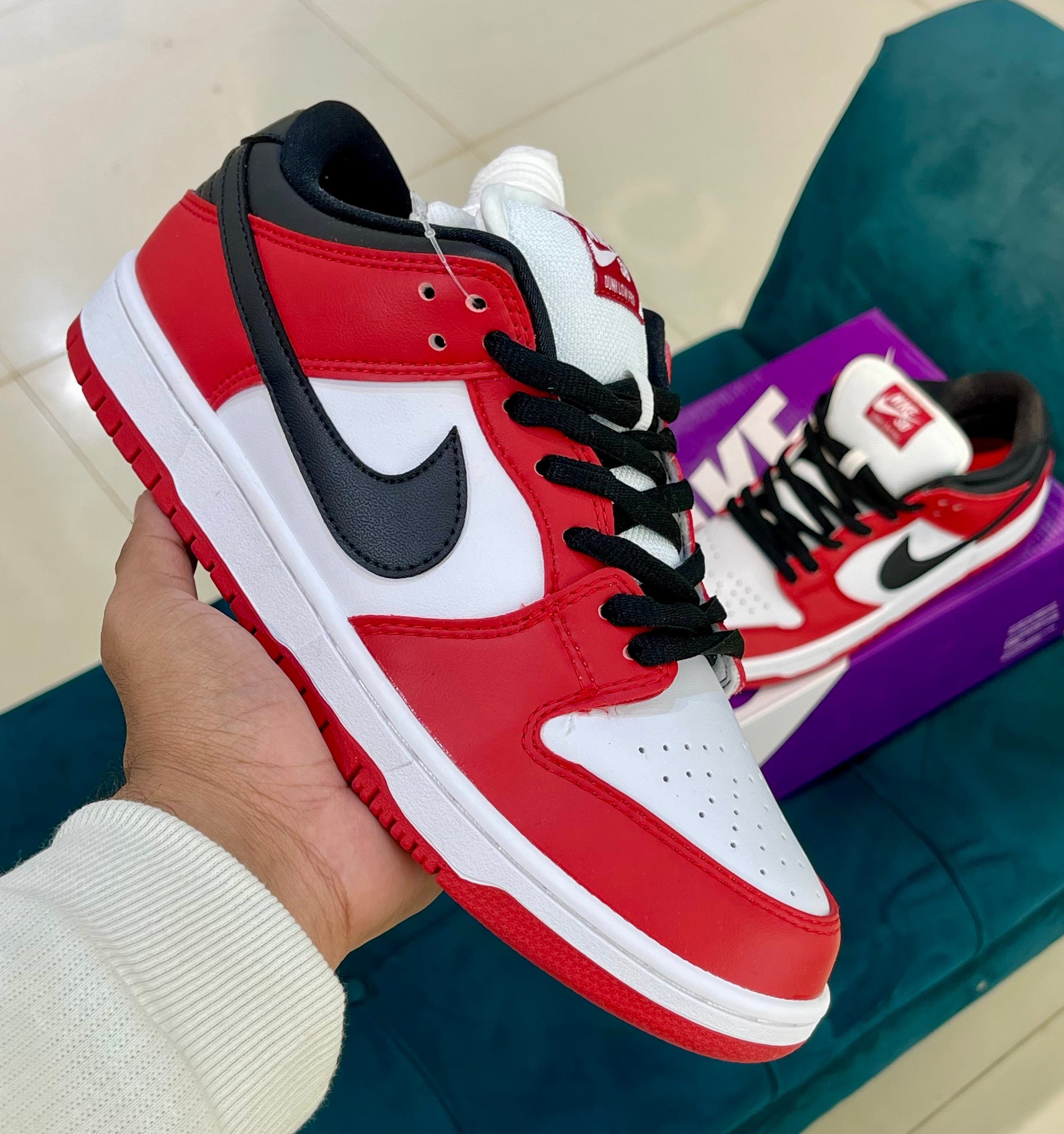 SB Dunk Chicago Red