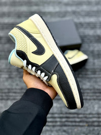 AJ-1 Low Black Muslin