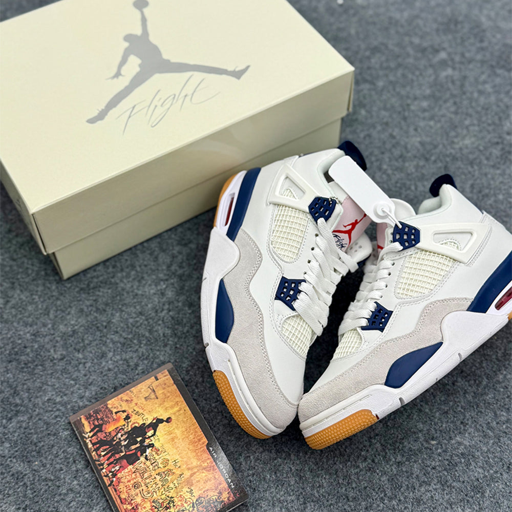 Jordan 4 RetroSB Midnight Navy