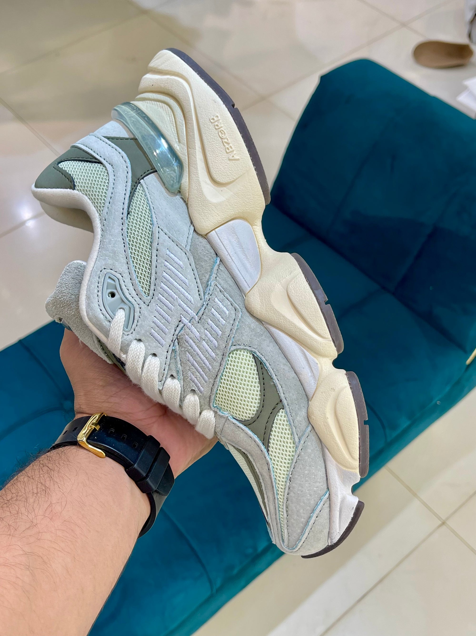 NB 9060 Olivine Green