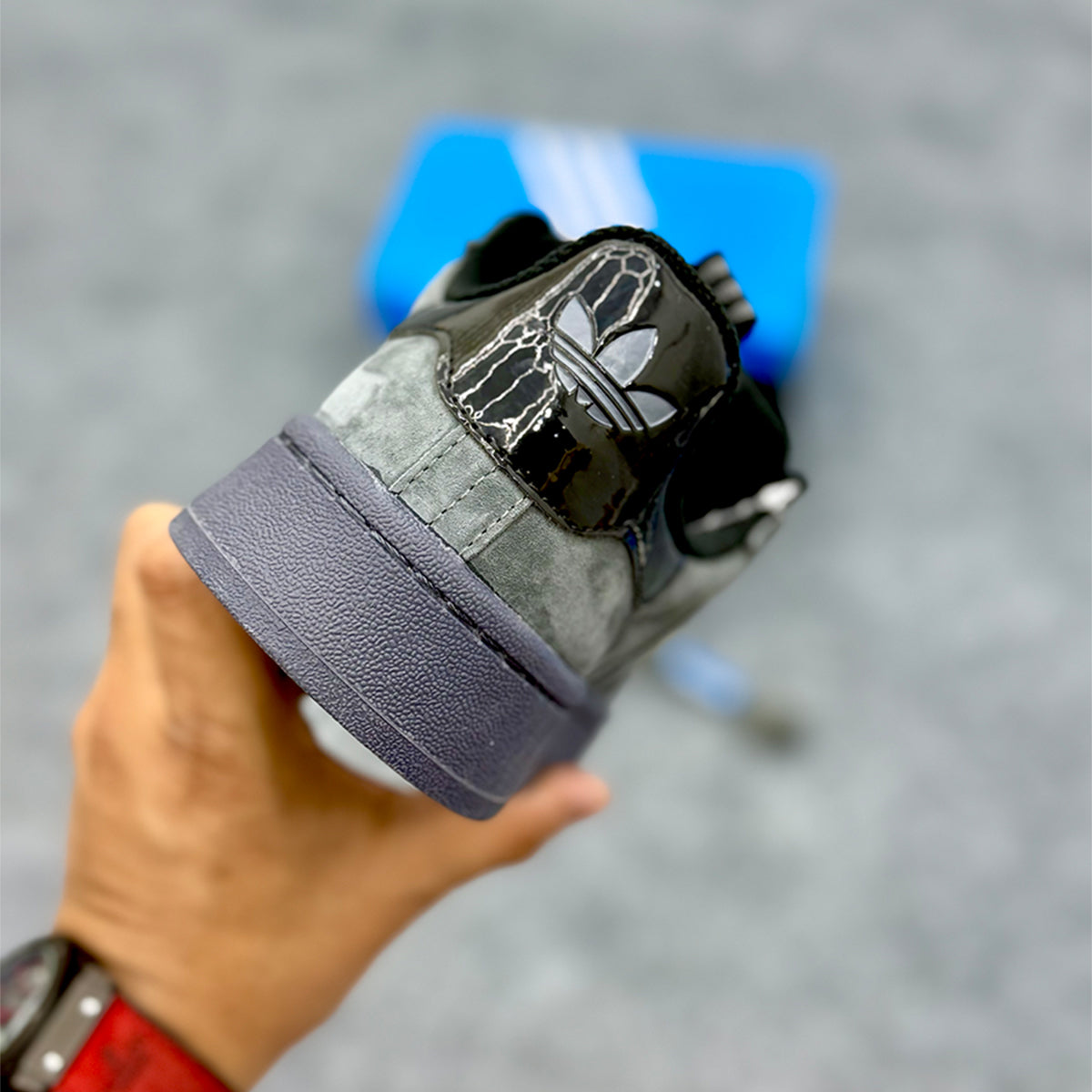 Adidas Campus Carbon Black