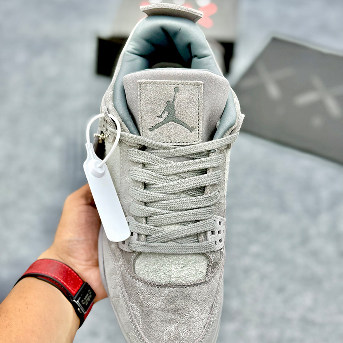 Jordan 4 Kaws Cool Grey