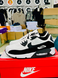 Air Max 90 Panda