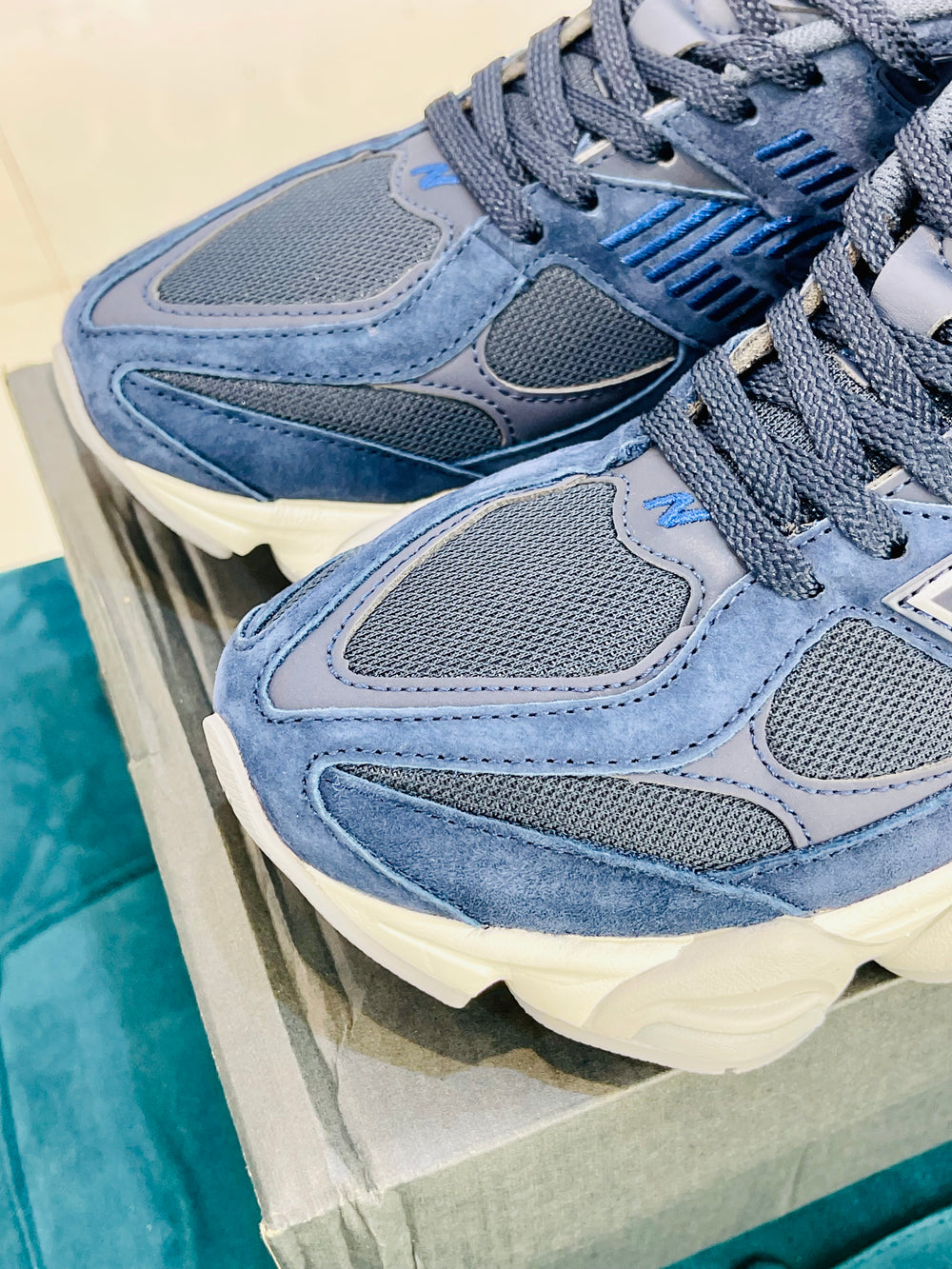 NB 9060 Eclipse Navy