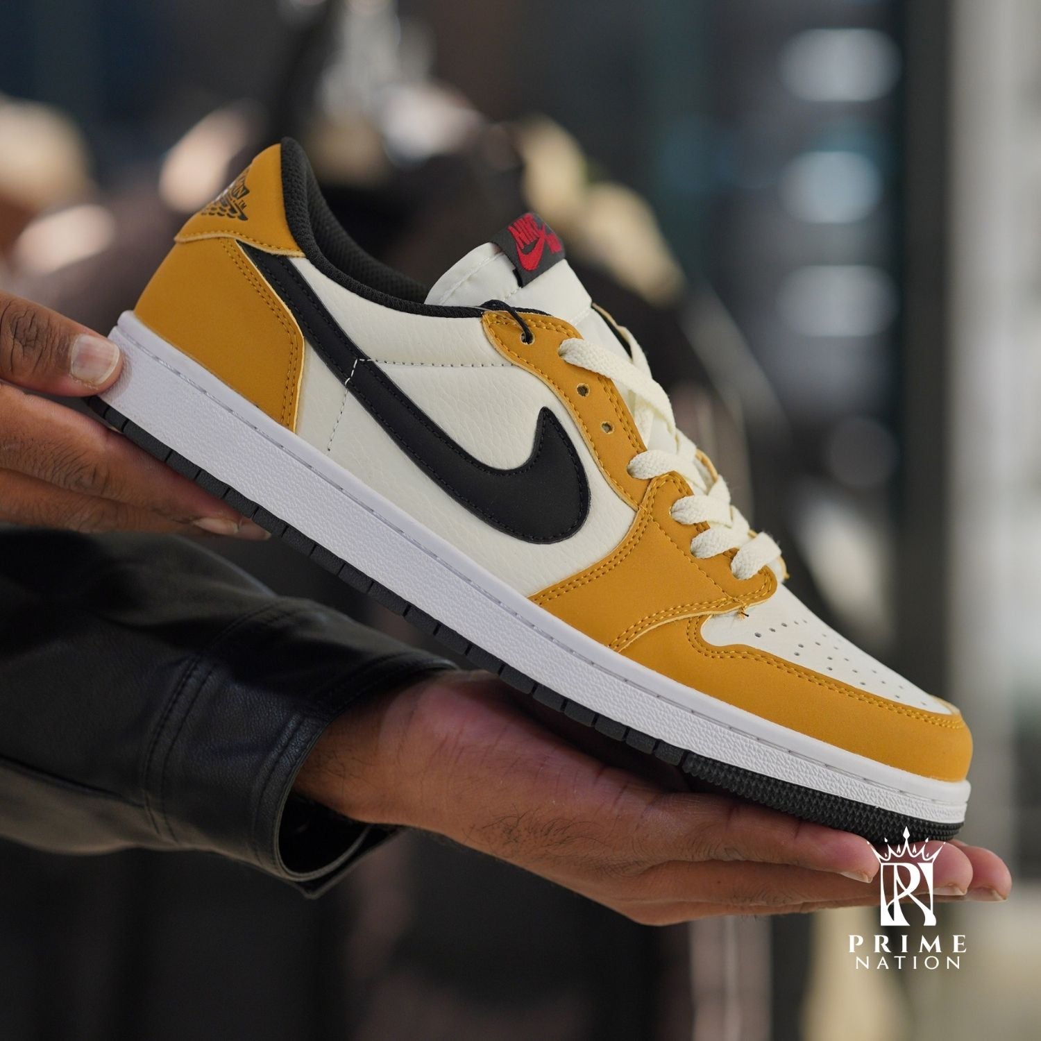 AJ-1 Low Golden White
