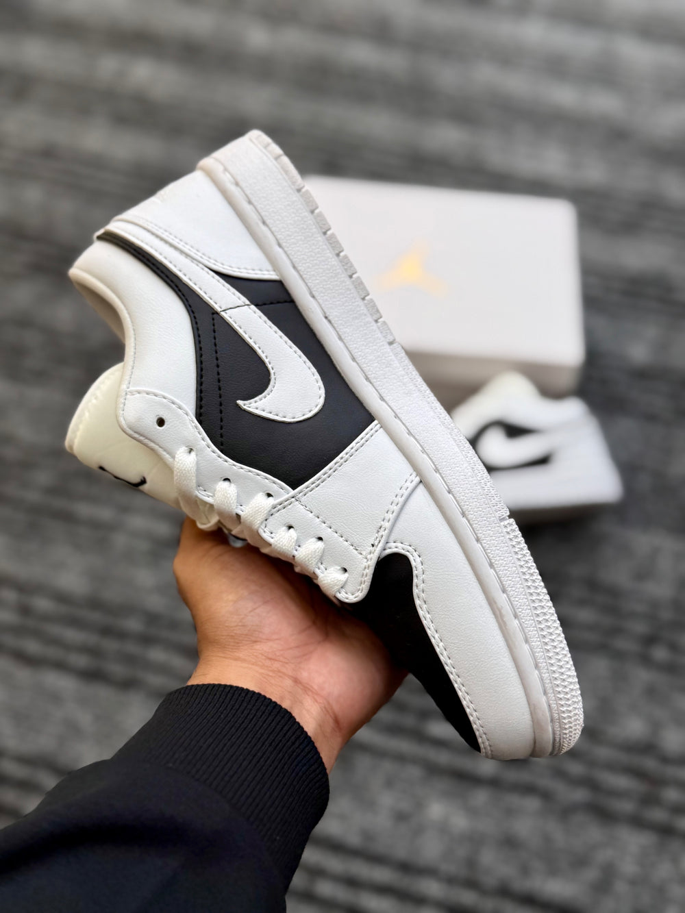 Air Jordan -1 Low White Panda