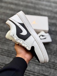 Air Jordan -1 Low White Panda
