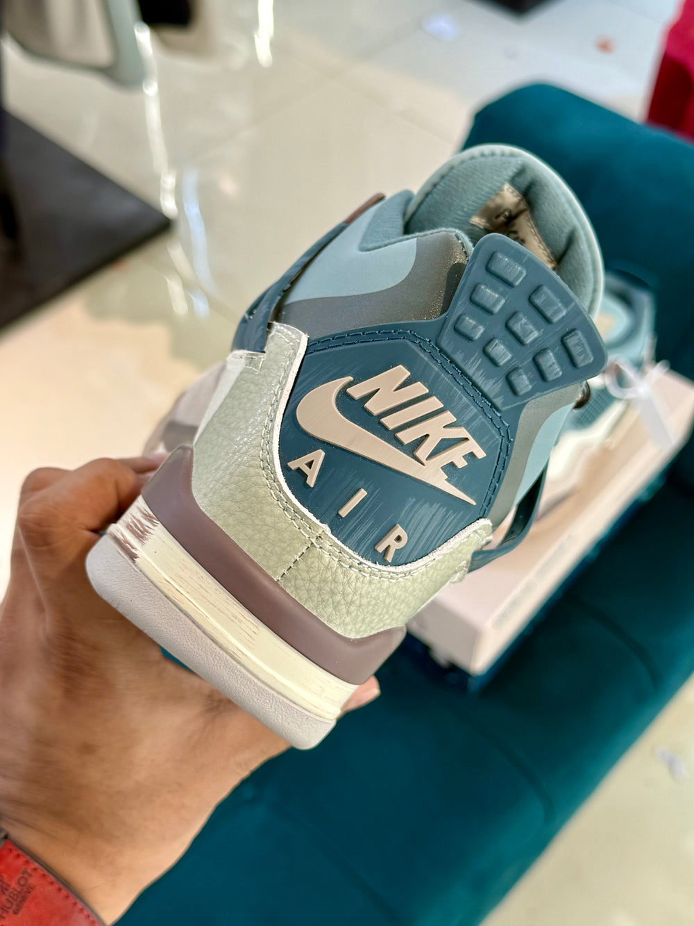 Air Jordan 4 Snorlax