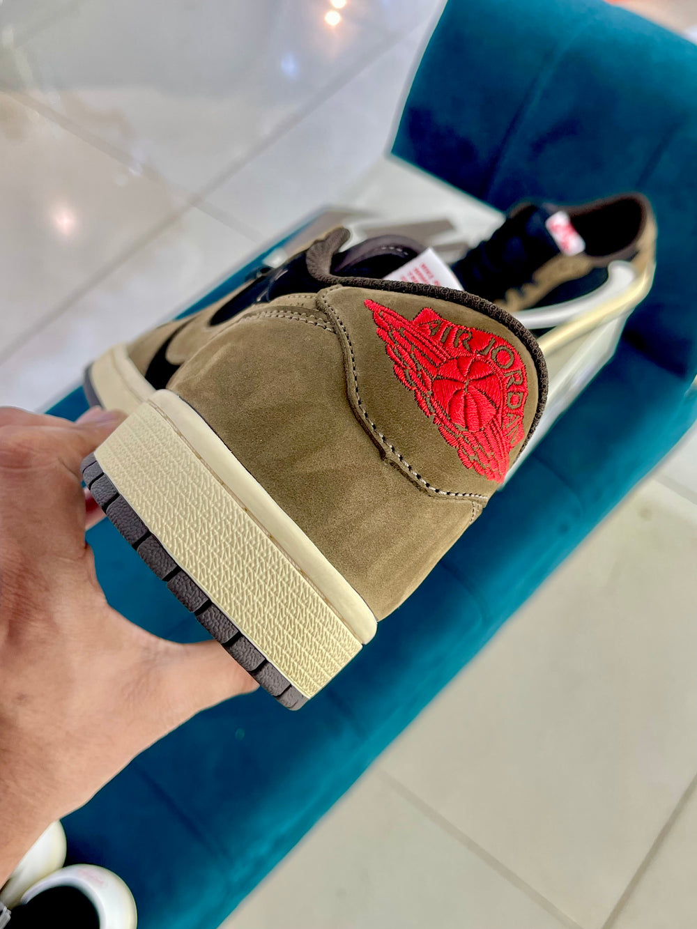 Jordan-1 Low Dark Mocha