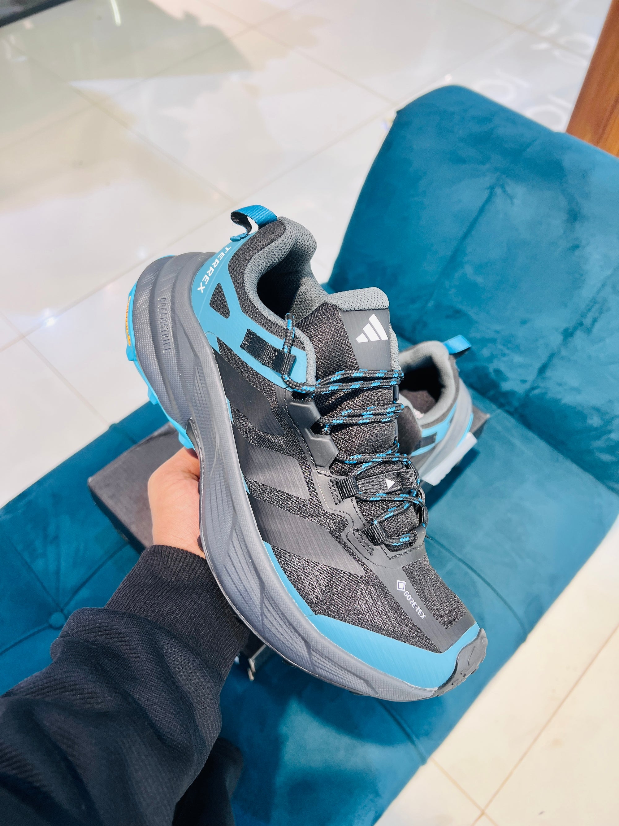 Terrex teal blue accents