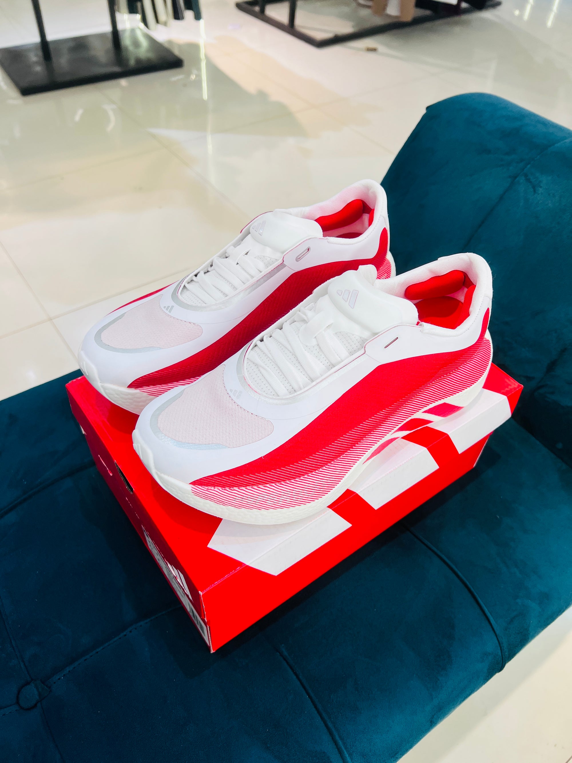 Hyperboost Edge White Red