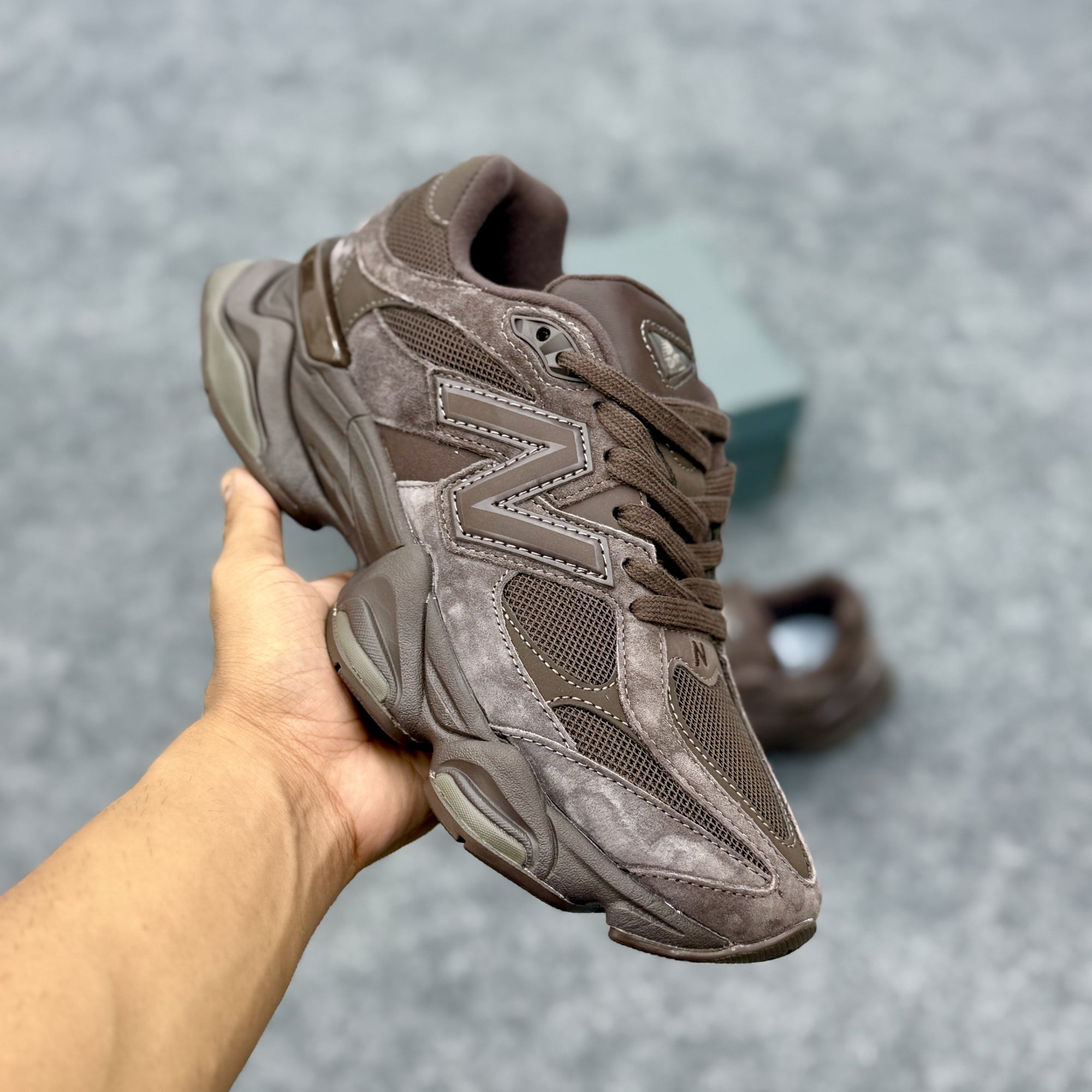 New Balance 9060 Chocolate