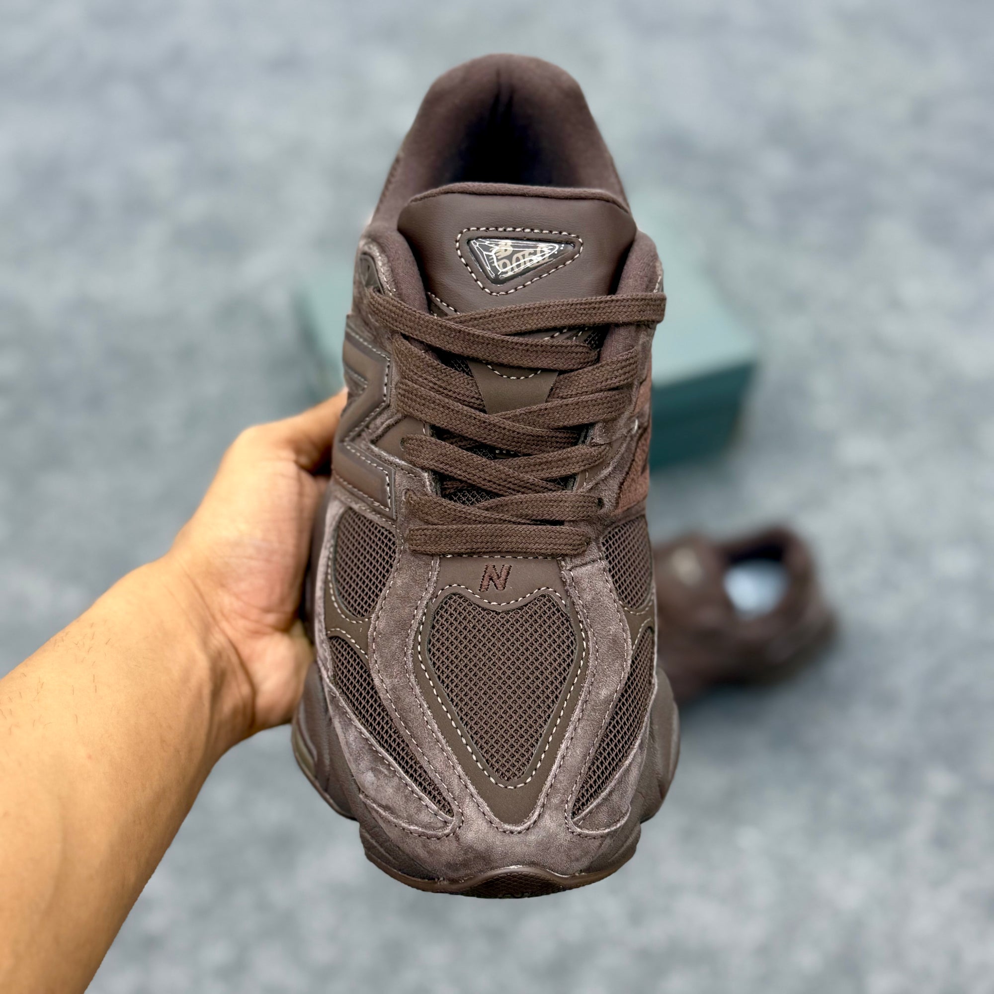 New Balance 9060 Chocolate