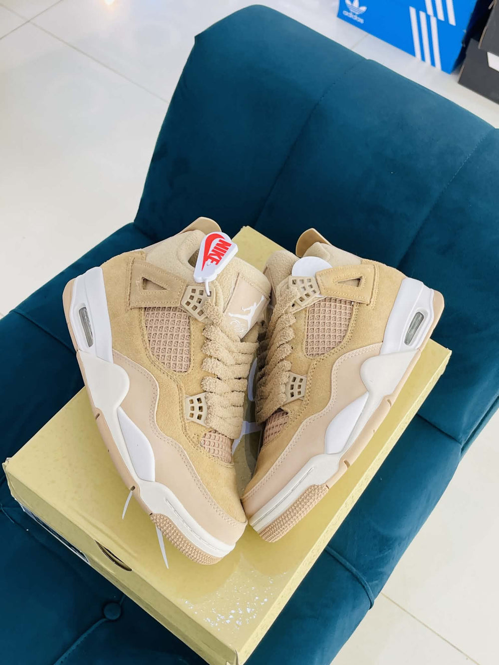 Jordan 4 Retro Cozy Brown