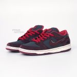 SB Dunk Riot - Image 3